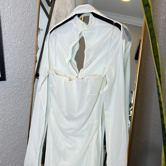 HOUSE OF CB 'Milarose' White Mesh Corset Midi Dress NWOT - Picture 8 of 8